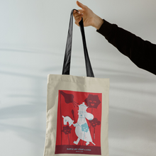Load image into Gallery viewer, Alice Trough The Looking Glass
